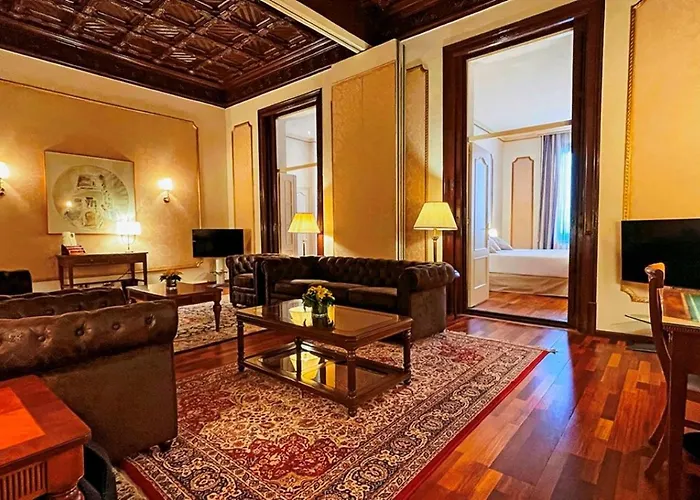 Hotel Roger De Lluria
