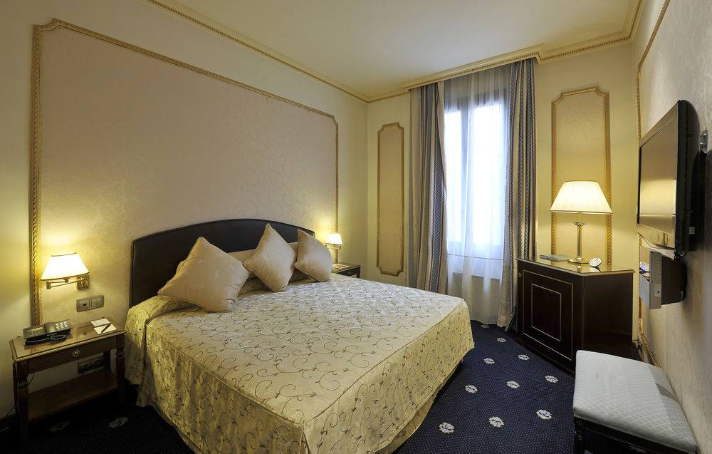 Roger De Lluria Hotel 4*