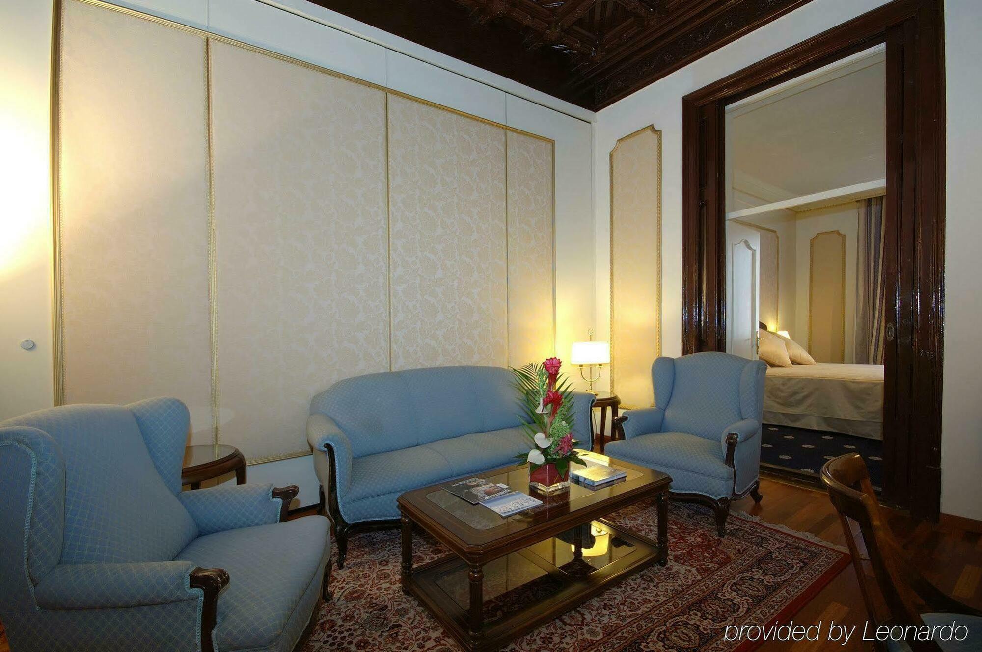 Hotel Roger De Lluria
